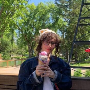 Babysitter in Edmonton: Daniela