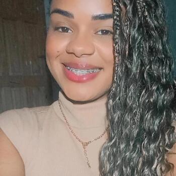 Babá em Japeri: Ingrid