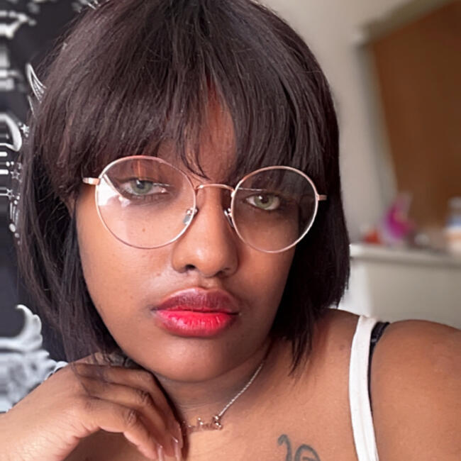 Babysitter in Etobicoke: Yadiah