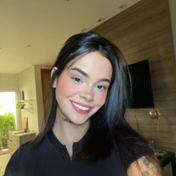 Babá em Cuiabá: Mariany