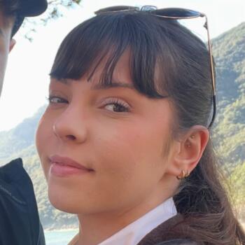 Babysitter Saint-Ferréol-d'Auroure: Astrid