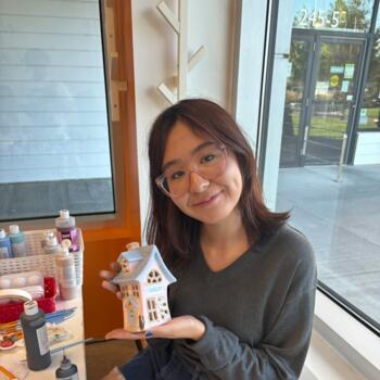 Babysitter in Kitchener: Aida