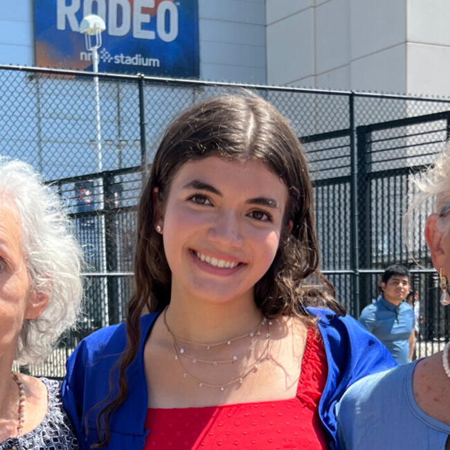 Babysitter in Houston: Yaritzi