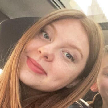Babysitter in Toulon: Pauline