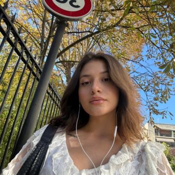 Babysitter in Asnières-sur-Seine: Beatriz