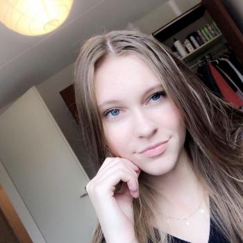 Babysitter Deventer: Celine