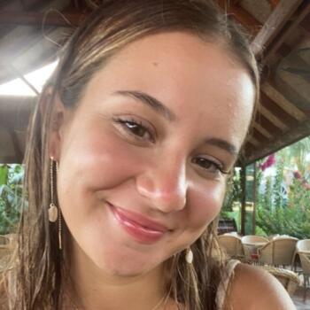 Babysitter Vienna: Sienna