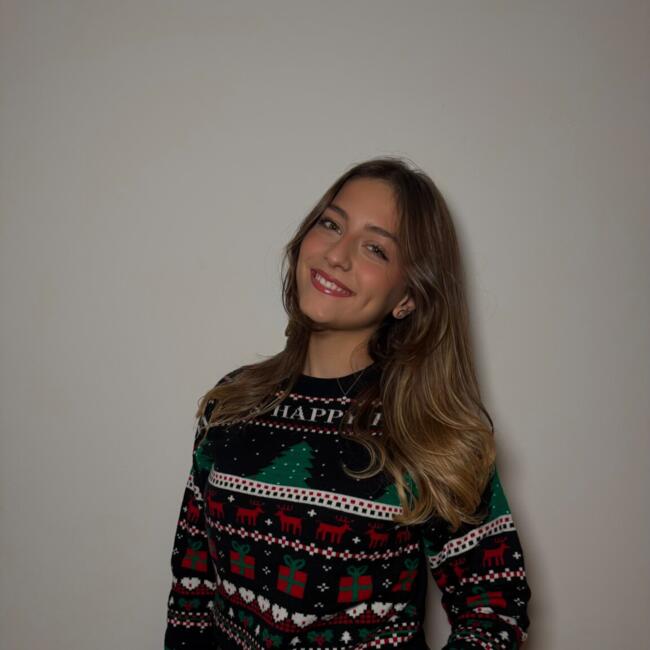 Babysitter in Rozzano: Miriam