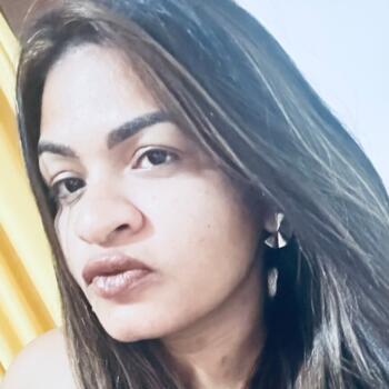 Babysitter in Duque de Caxias: Iris
