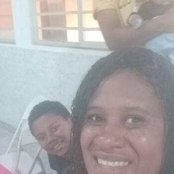 Babysitting job in Volta Redonda: babysitting job ALAMEDIANA