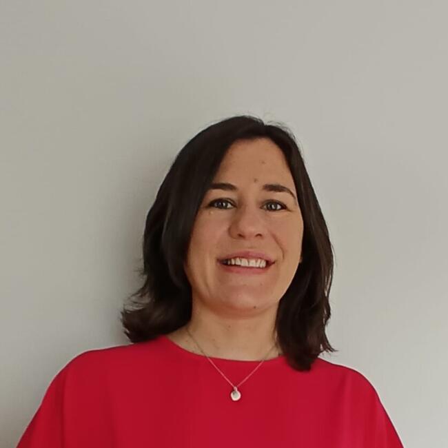 Babysitter in Majadahonda: Esther