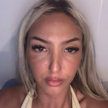 Familia Marbella: Naziha