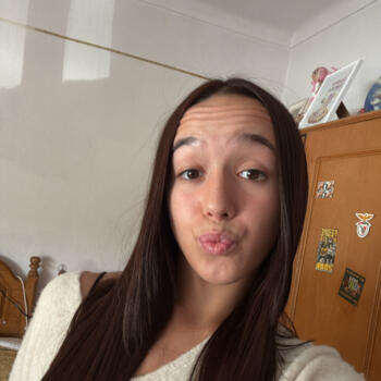Babysitter in Tondela: Gabriela
