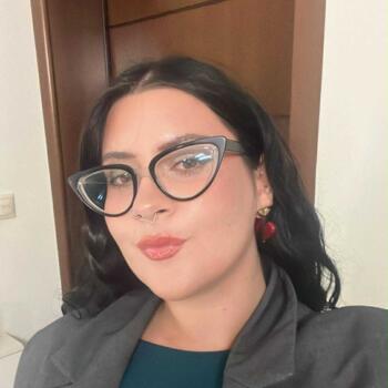 Babysitter στην περιοχή Γέρακας: Άννα