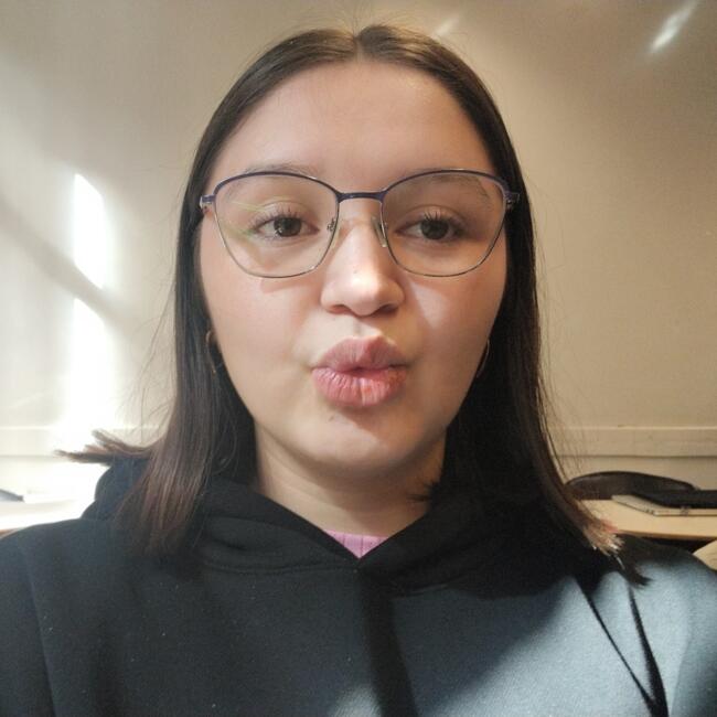 Babysitter in Temuco: Scarleth Libeth