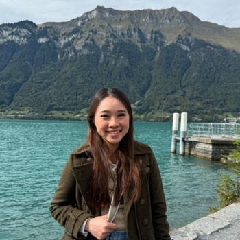 Babysitting job in Singapore: babysitting job Nicole