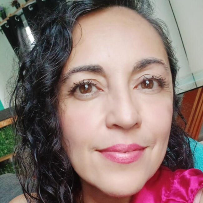 Baby-sitter à Villejuif: Liz