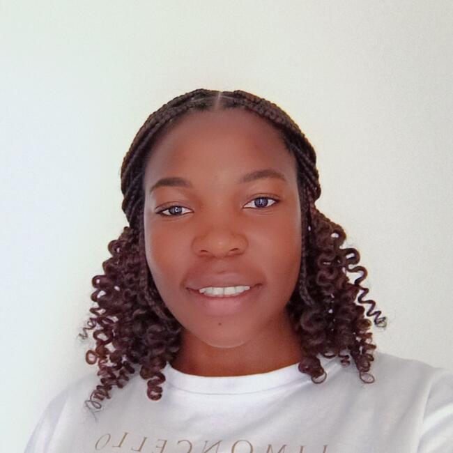 Babysitter in Cape Town: Syndi