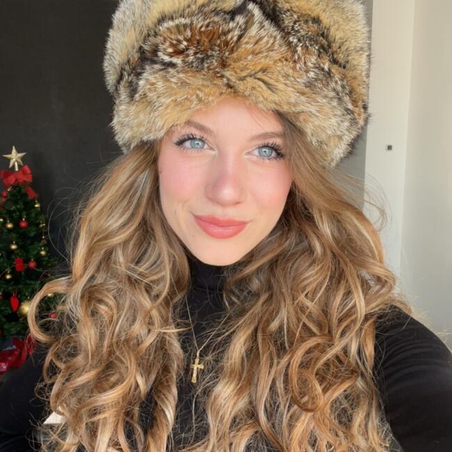 Babysitter in La Roche-sur-Yon: Chloé