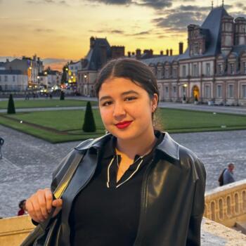 Babysitter in Savigny-sur-Orge: Douaa