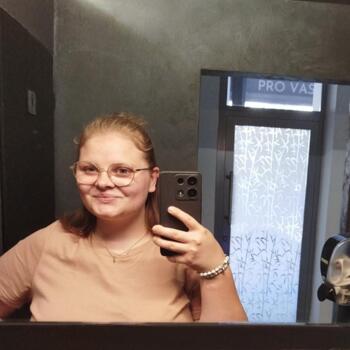 Babysitter in Ostrava: Karolína