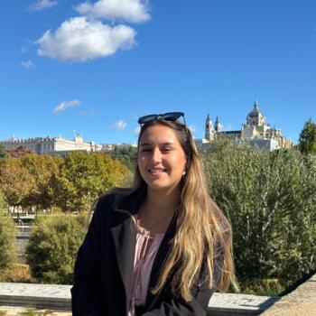 Babysitter in Cornellà de Llobregat: Marta