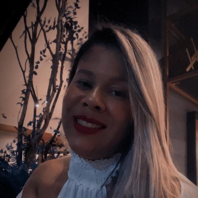 Babá em Belford Roxo: Suelen