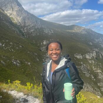 Babysitter Stellenbosch: Amy