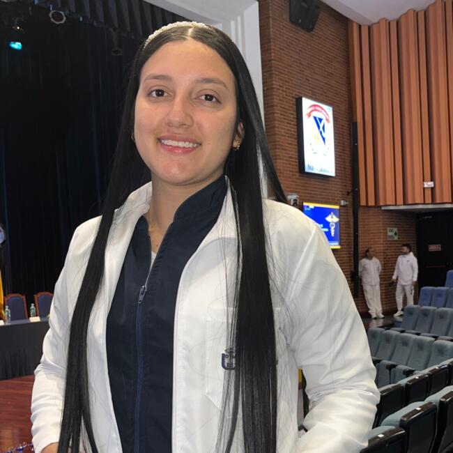 Canguro en Castelldefels: Yulitza