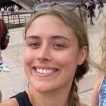 Babysitter in Melbourne: Grace