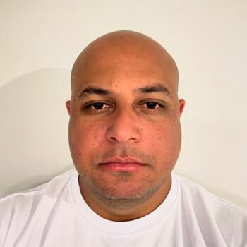 Babysitting job in Fernando de Noronha (Distrito Estadual): Junior