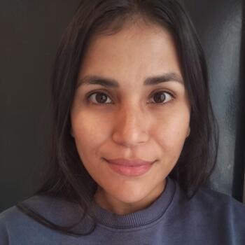 Babysitter in Curitiba: Brenda