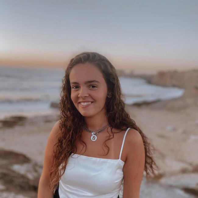 Babysitter em Cadaval: Sara