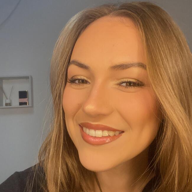 Babysitter in Barcelona: Clàudia