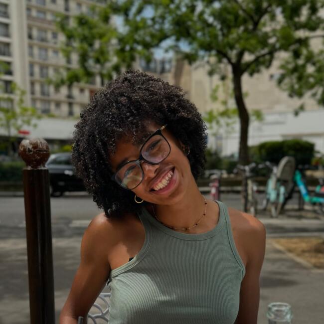 Babysitter in Montpellier: Iman