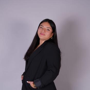 Babysitter in La Lastrilla: Mihara