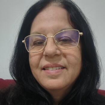 Babysitter São José dos Campos: Zilda