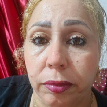 مربية أطفال في رباط: Monia