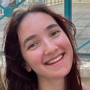 Babysitter in Courbevoie: Tiphanie