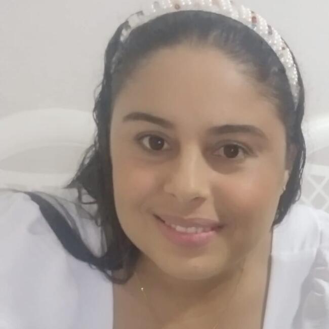 Babysitter in Fortaleza: Adriana
