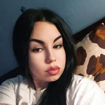 Babysitter in Bucharest: Denisa Gabriela