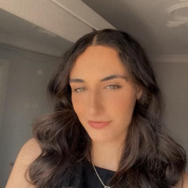 Beşiktaş (İstanbul) bölgesinde bebek bakıcısı: Sarah