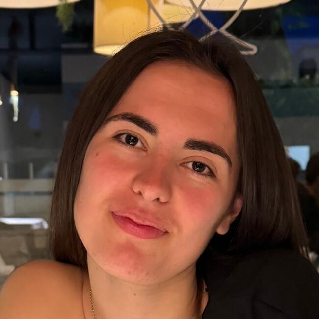 Babysitter a Vigolzone: Azzurra