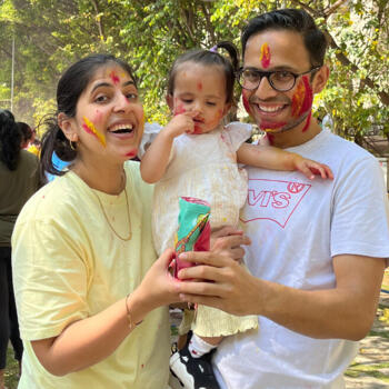 हैदराबाद में बेबीसिटिंग की नौकरी: बेबीसिटिंग से जुड़े काम Vivek