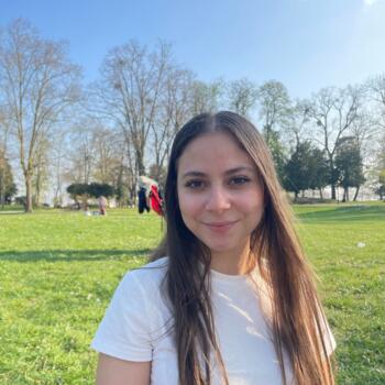 Babysitter in Conflans-Sainte-Honorine: Kenza