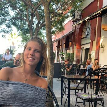 Babysitter em Lisboa: Maria