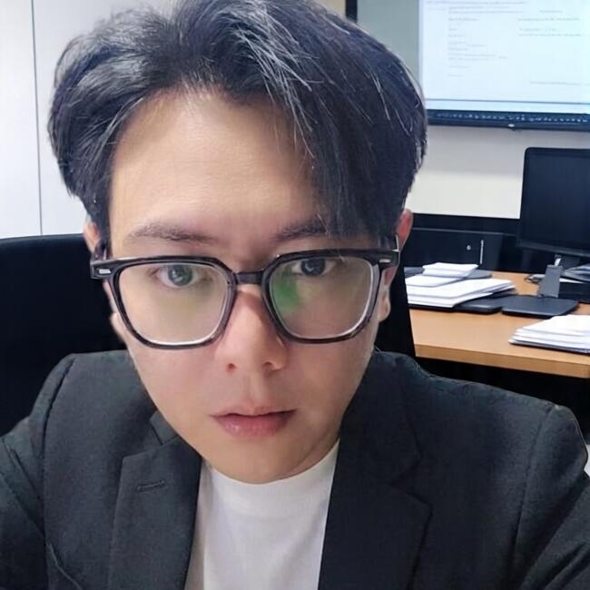 Lowongan pekerjaan babysitting di Bogor Dua (Jawa Barat): CHRISTIAN