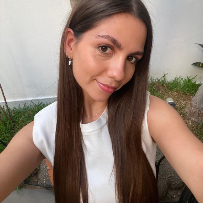 Babysitter in La Florida: Pia