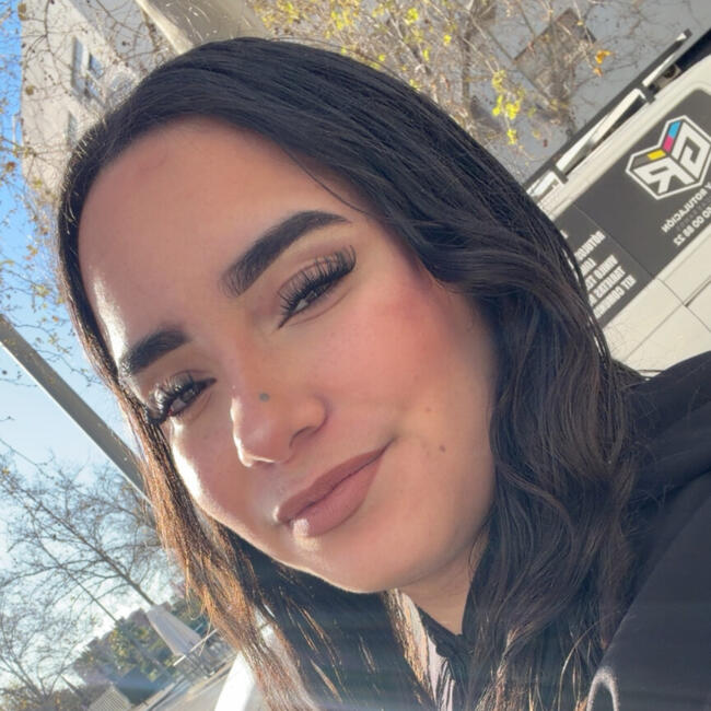 Nanny in Seville: Yumara