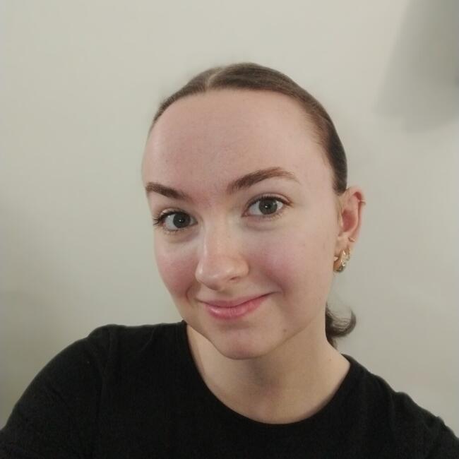 Babysitter in Torcy: Nina